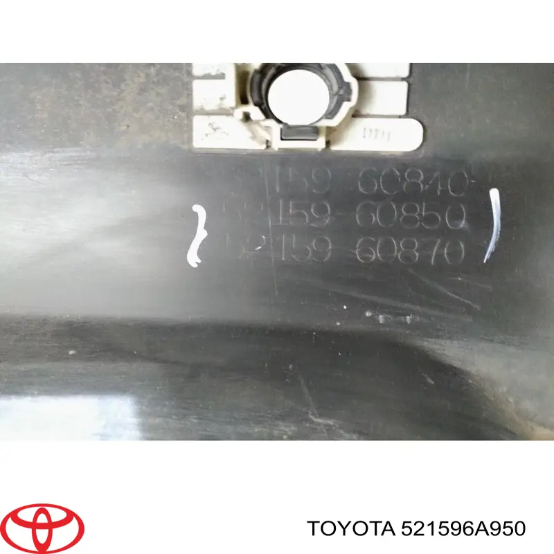 521596A950 Toyota Zderzak tylny