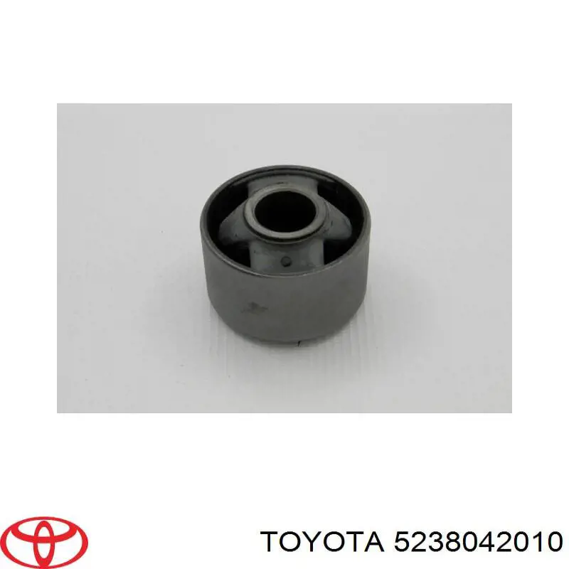 Wspornik (trawers) tylnego reduktora przedni Toyota 5238042010 cena, od 15,19 USD
