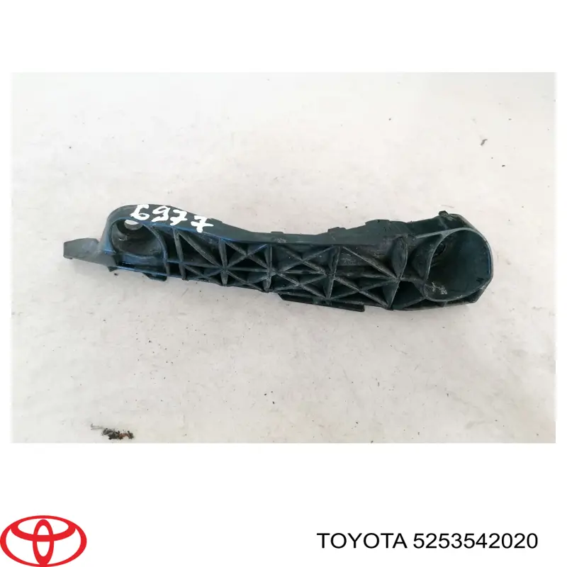 Do koszyka 5253542020 Toyota Wspornik zderzaka przedniego prawy