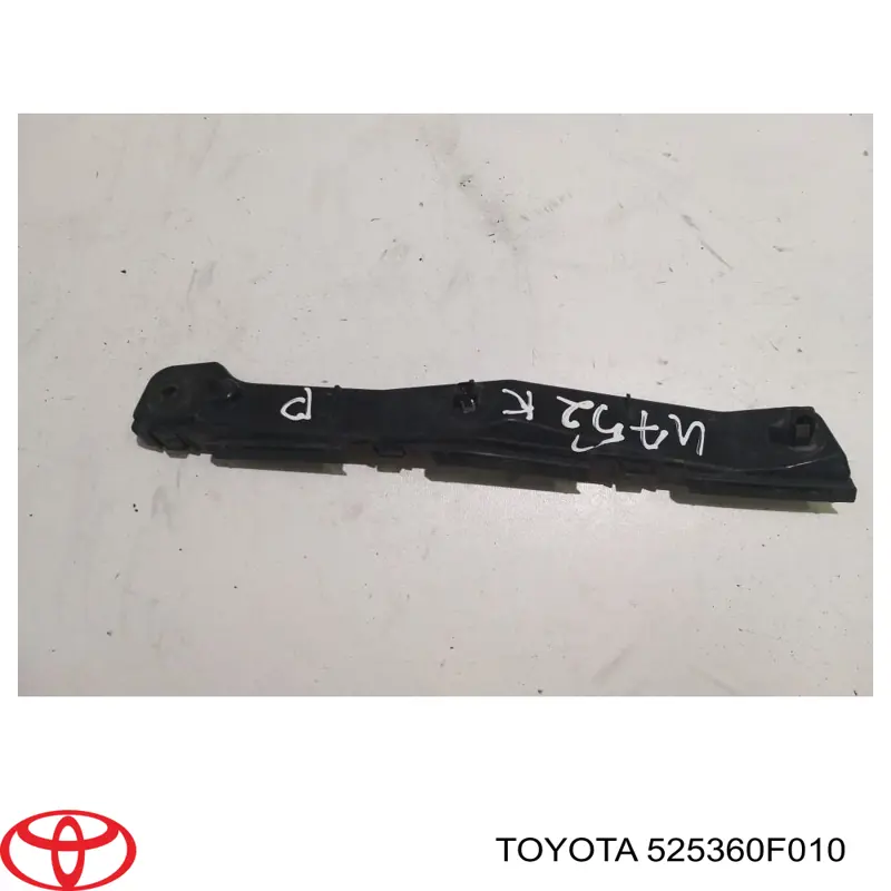 525360F010 Toyota Wspornik zderzaka przedniego lewy