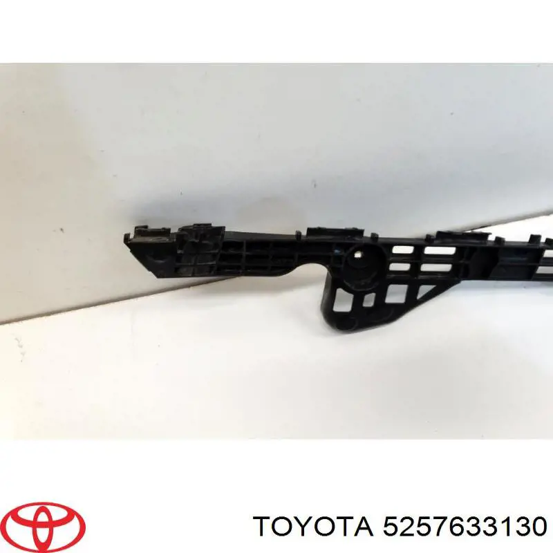Do koszyka 5257633130 Toyota Wspornik zderzaka tylnego lewy