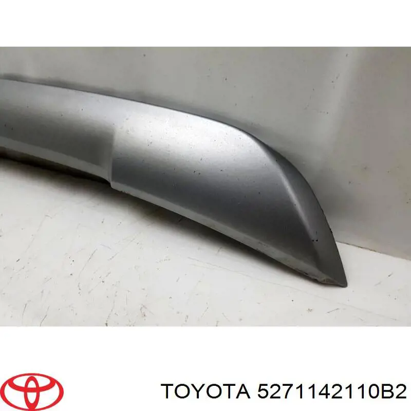 Listwa ochronna zderzaka przedniego Toyota 5271142110B2 cena, od 131,94 USD