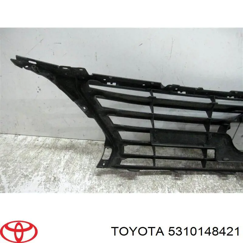 Atrapa chłodnicy Toyota 5310148421 cena, od 759,91 USD