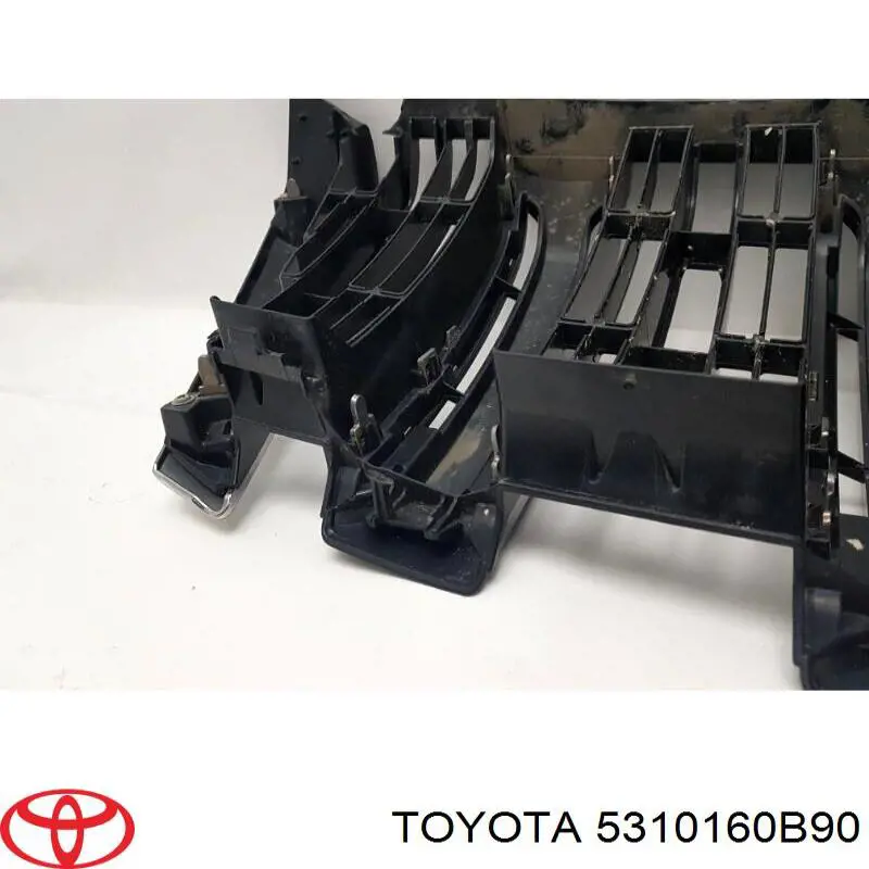 Do koszyka 5310160B90 Toyota Atrapa chłodnicy