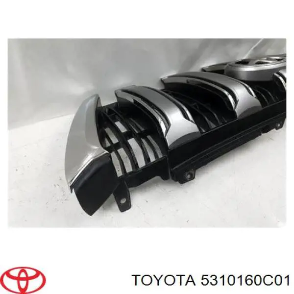5310160C01 Toyota Atrapa chłodnicy