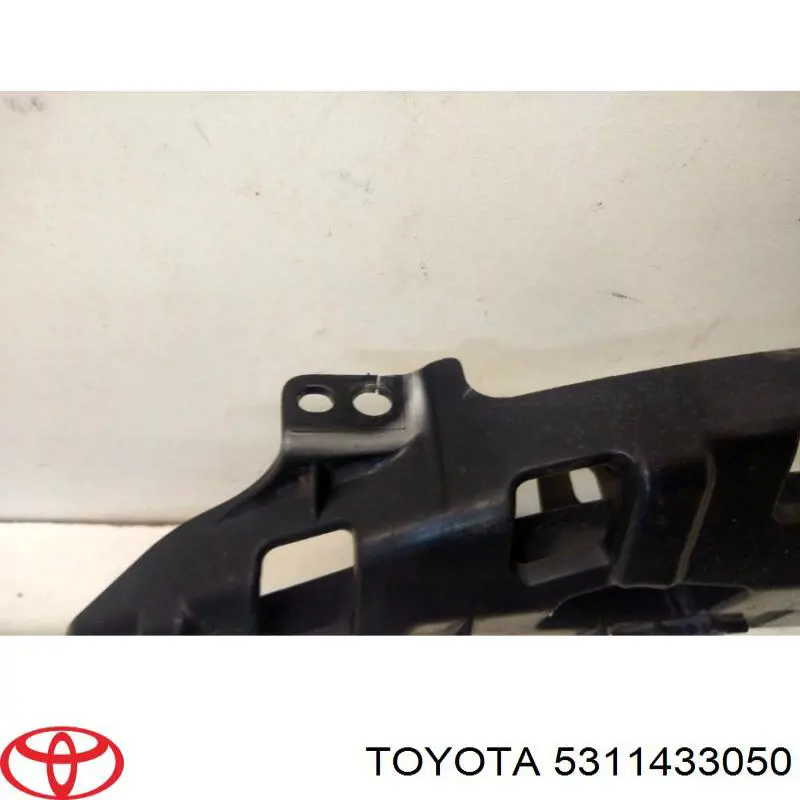 Nakładka panelu przedniego (osłony chłodnicy) górna Toyota 5311433050