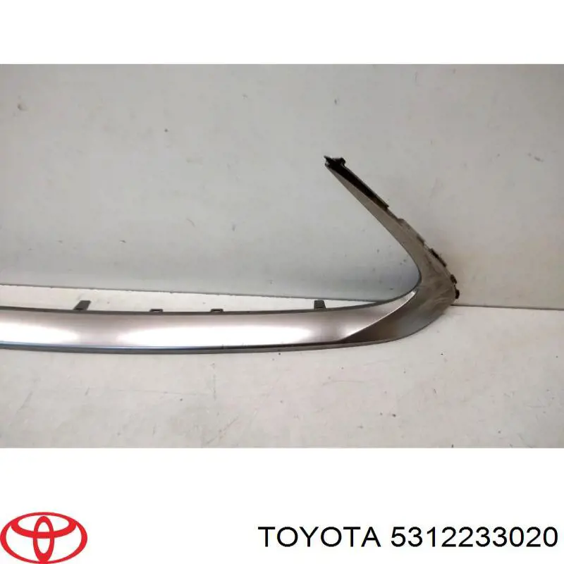 Do koszyka 5312233020 Toyota Ramka kratki zderzaka przedniego