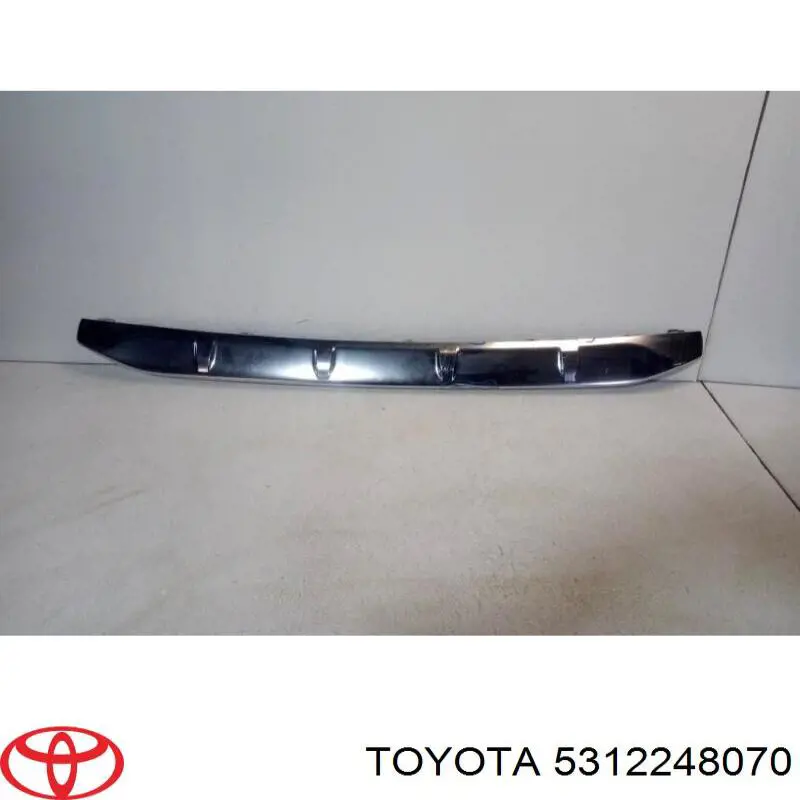 Do koszyka 5312248070 Toyota Listwa ochronna atrapy chłodnicy dolna