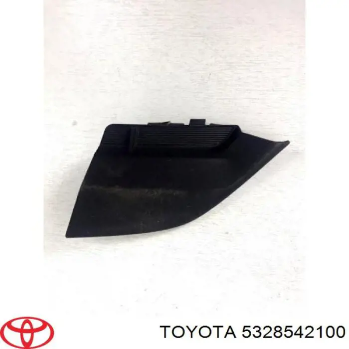 Zaślepka zderzaka haka holowniczego przednia prawa Toyota 5328542100 cena, od 12,25 USD