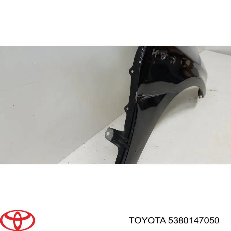 Błotnik przedni prawy 81H102 Polcar