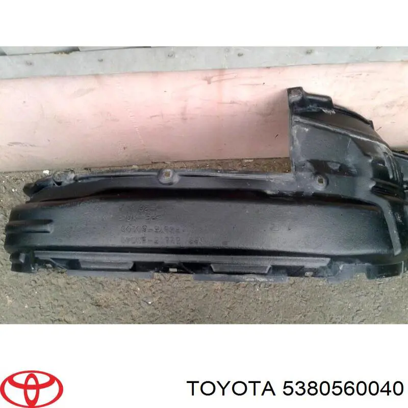 Nadkole błotnika przedniego prawe Toyota 5380560040 cena, od 105,22 USD