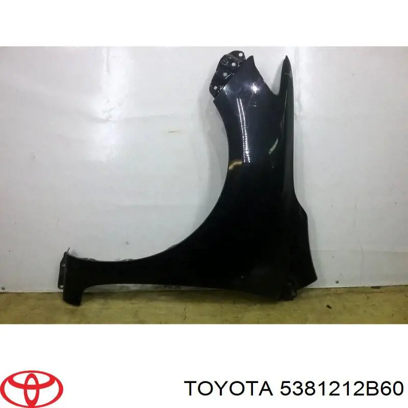 Błotnik przedni lewy Toyota 5381212B60 cena, od 413,72 USD