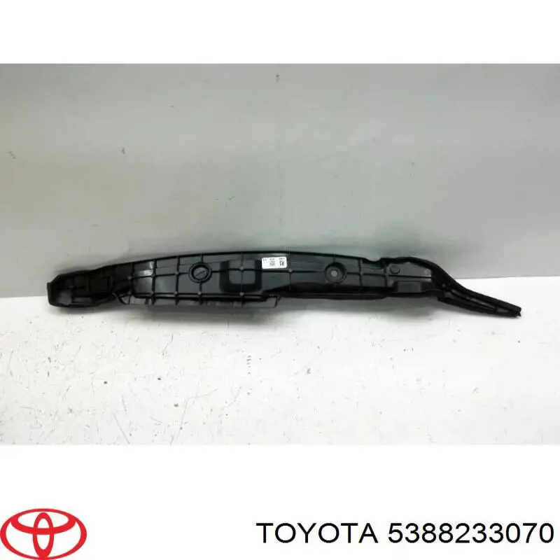 Osłona tylnego błotnika przednia prawa Toyota 5388233070 cena, od 38,06 USD