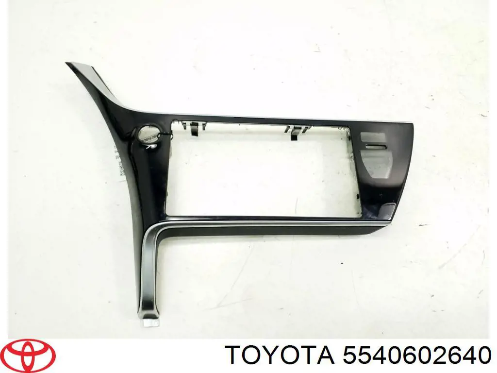 5540602640 Toyota Obicie deski rozdzielczej "torpedo"