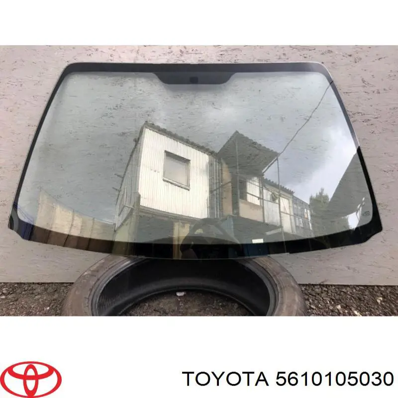 Szyba przednia do Toyota Avensis I T22