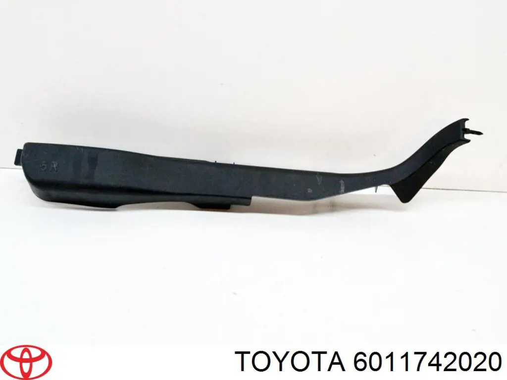 Do koszyka 6011742020 Toyota Listwa ochronna błotnika przedniego prawego