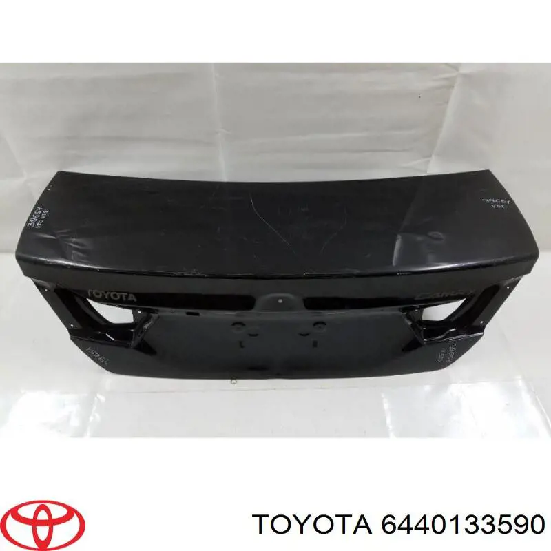 Klapa bagażnika Toyota Camry VII sedana (V50) (2011 - 2019) cena, od 685,07 USD