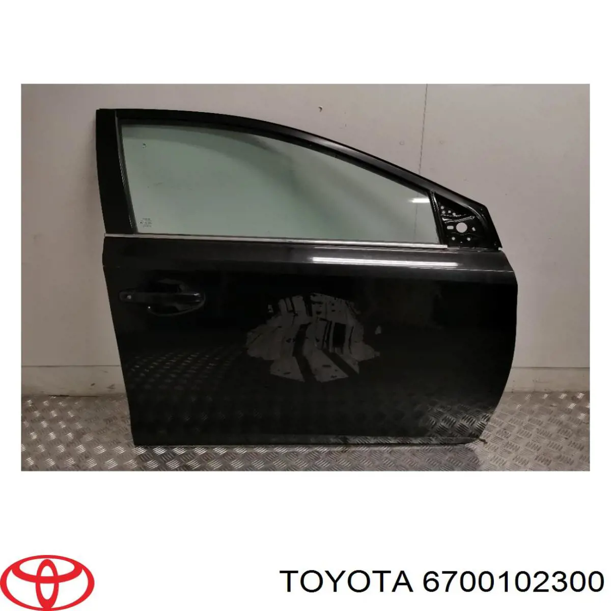 6700102300 Toyota Drzwi przednie prawe
