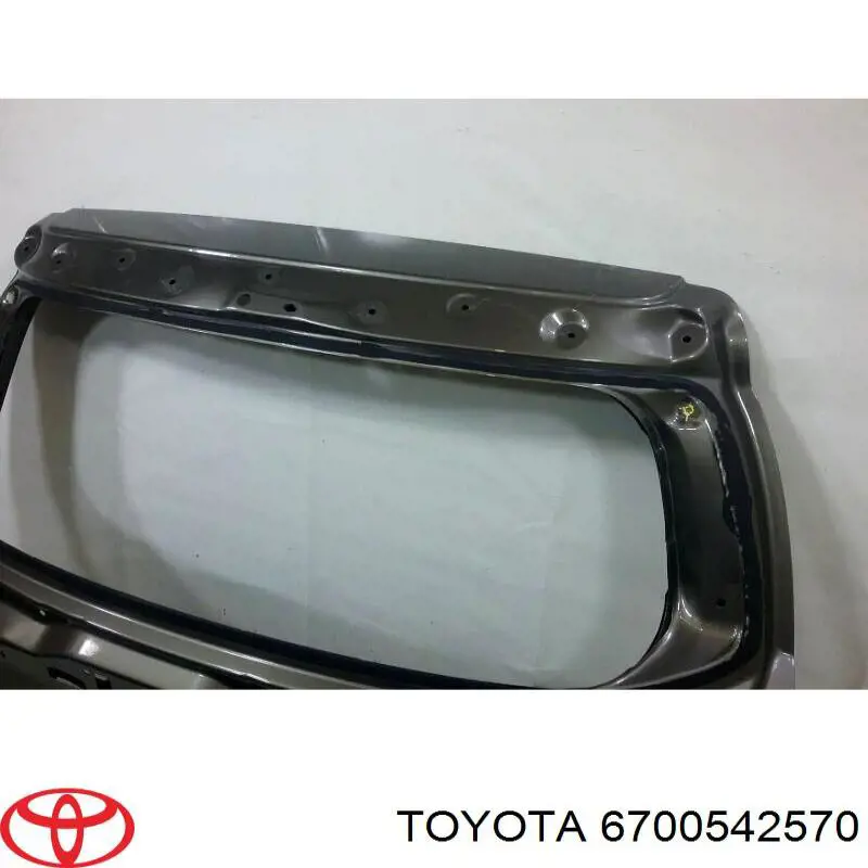 Drzwi tylne (bagażnika 3/5) Toyota 6700542570 cena, od 957,06 USD