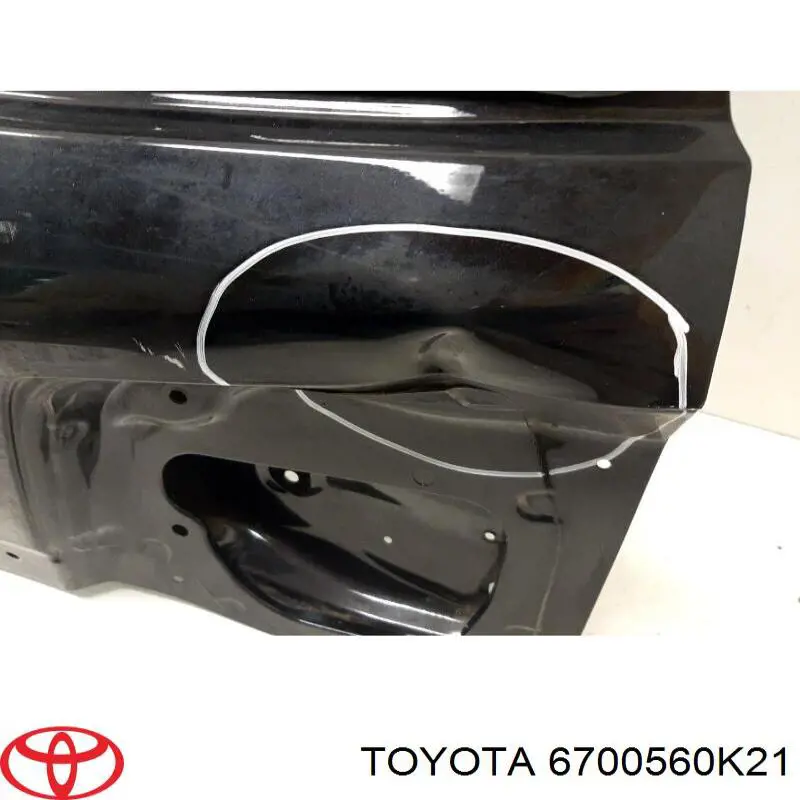 Do koszyka 6700560K21 Toyota Drzwi tylne (bagażnika 3/5)