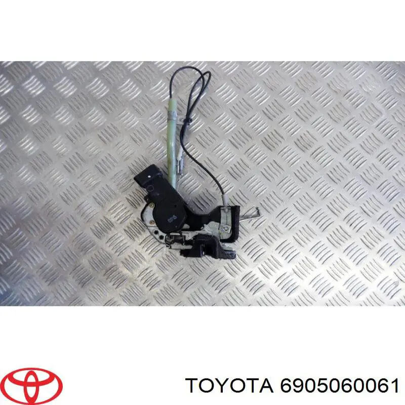 Zamek drzwi tylnych prawych Toyota 6905060061 cena, od 479,16 USD