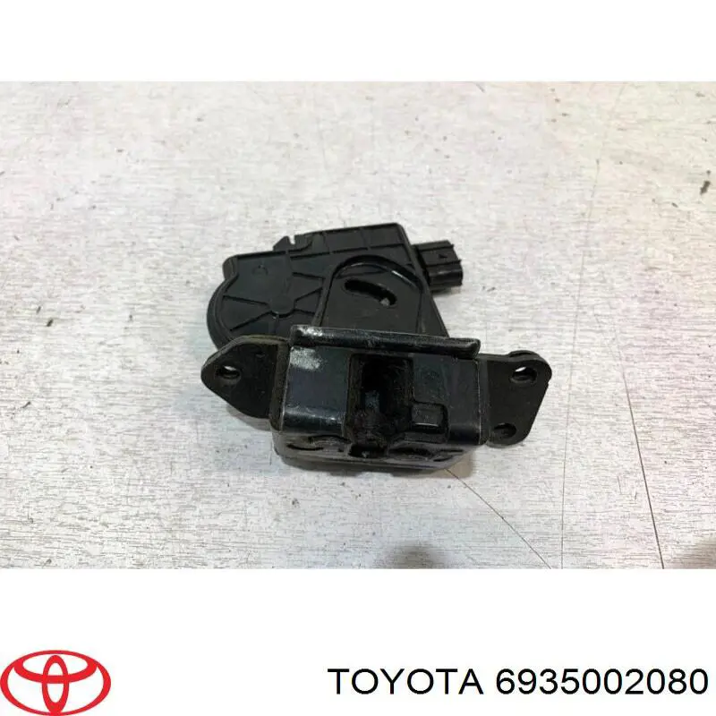 Zamek klapy bagażnika (3/5 drzwi tylnych) Toyota Auris UKP hatchback (E15) (2007 - 2013) cena, od 92,42 USD