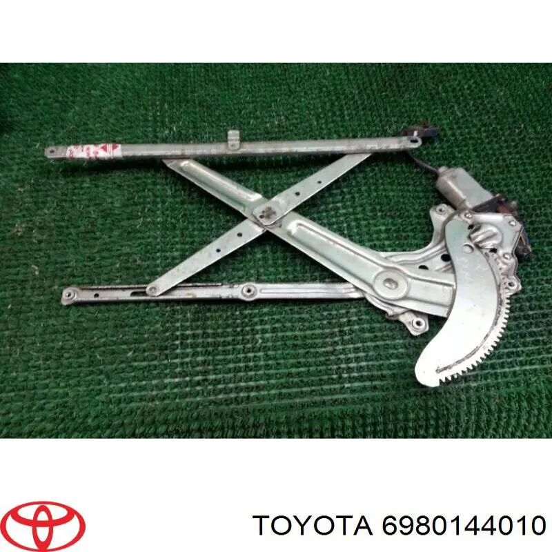 Mechanizm podnoszenia szyby drzwi przednich prawych Toyota Picnic minivan (XM1) (1996 - 2001) cena, od 216,34 USD