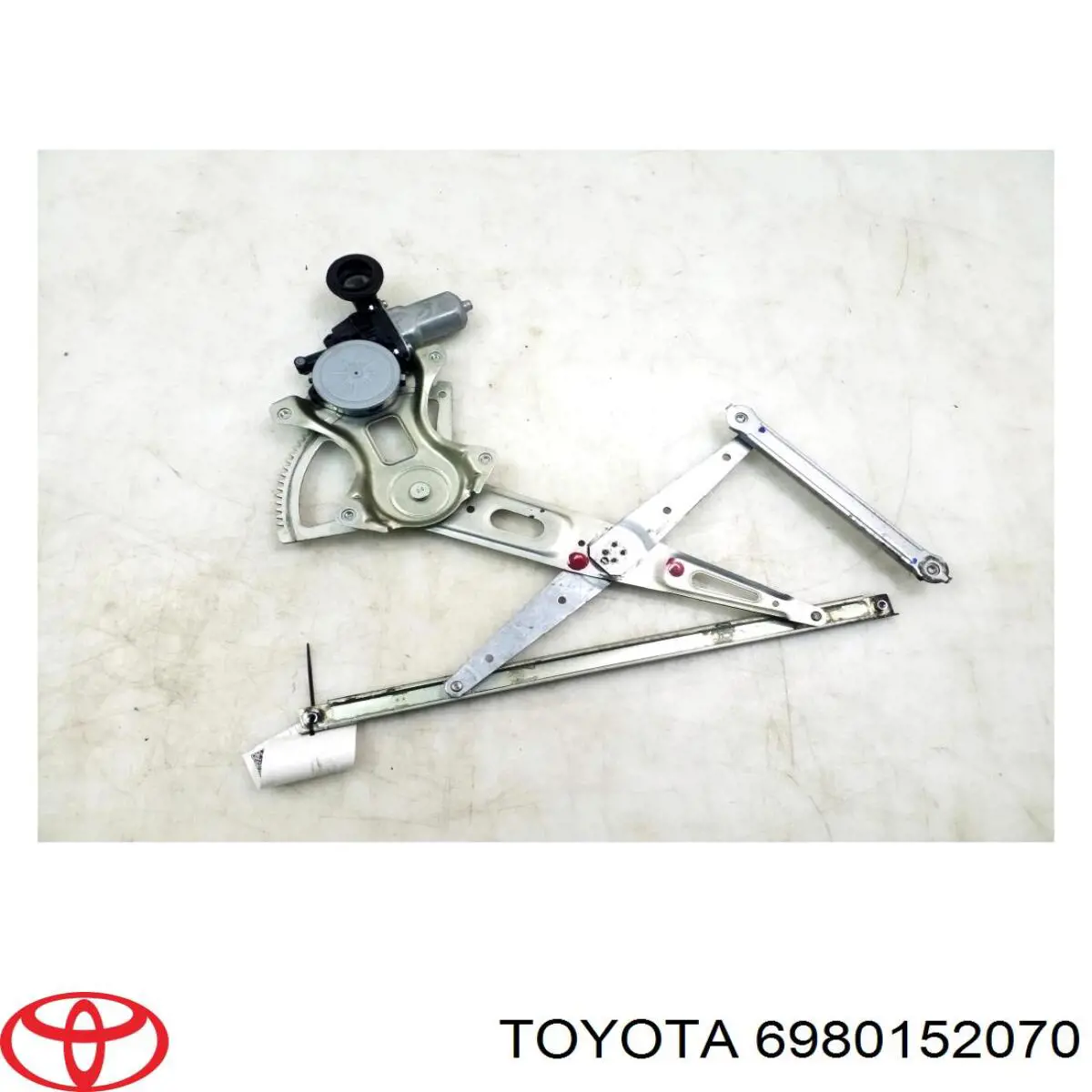 Do koszyka Mechanizm podnoszenia szyby drzwi przednich prawych Toyota Prius  ZVW30