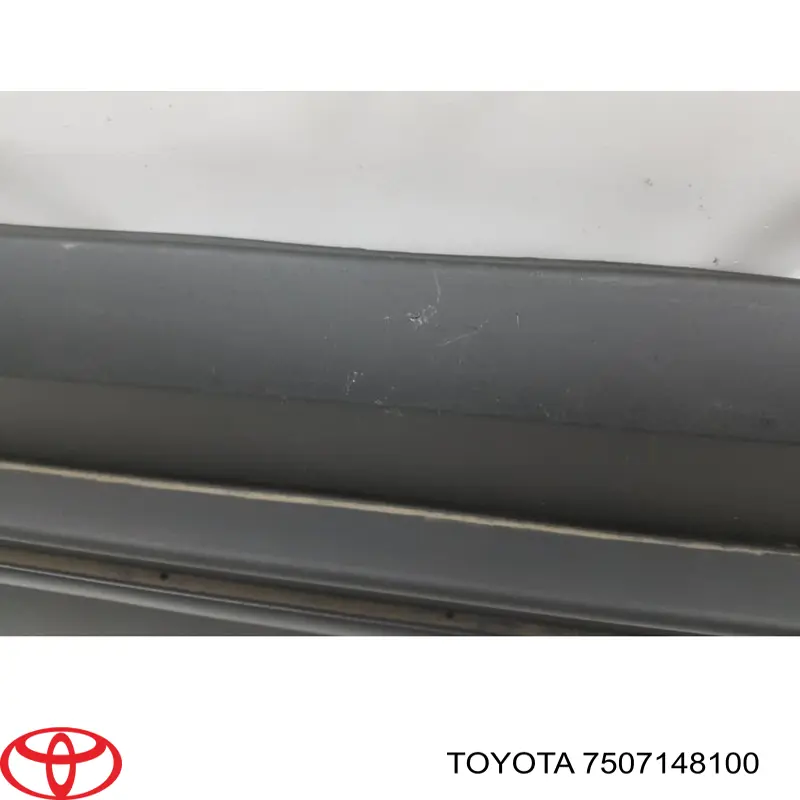 Do koszyka 7507148100 Toyota Listwa ochronna drzwi przednich prawych