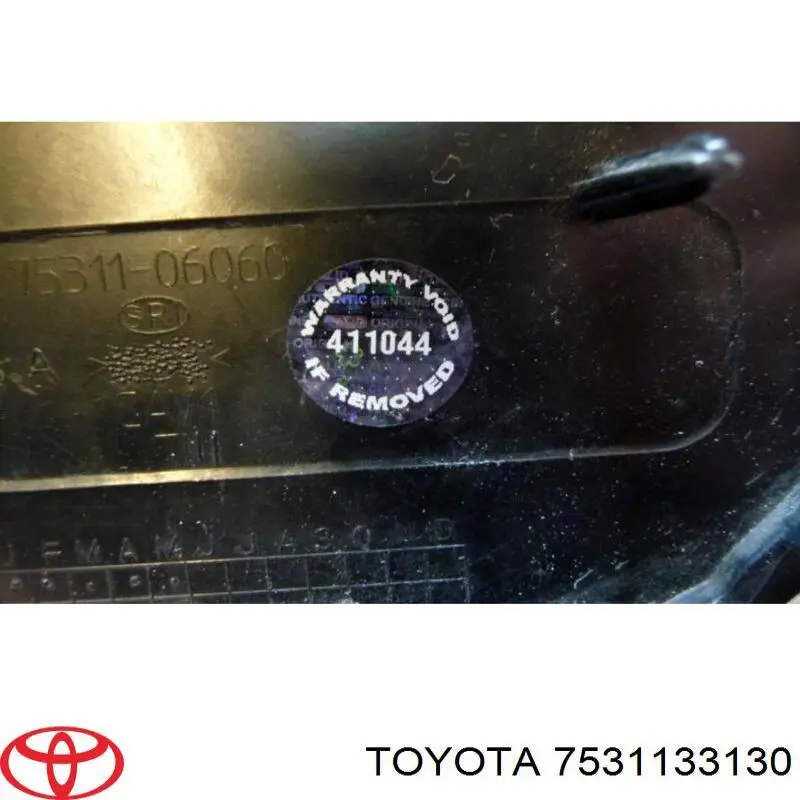 Emblemat na atrapę chłodnicy Toyota 7531133130 cena, od 32,51 USD