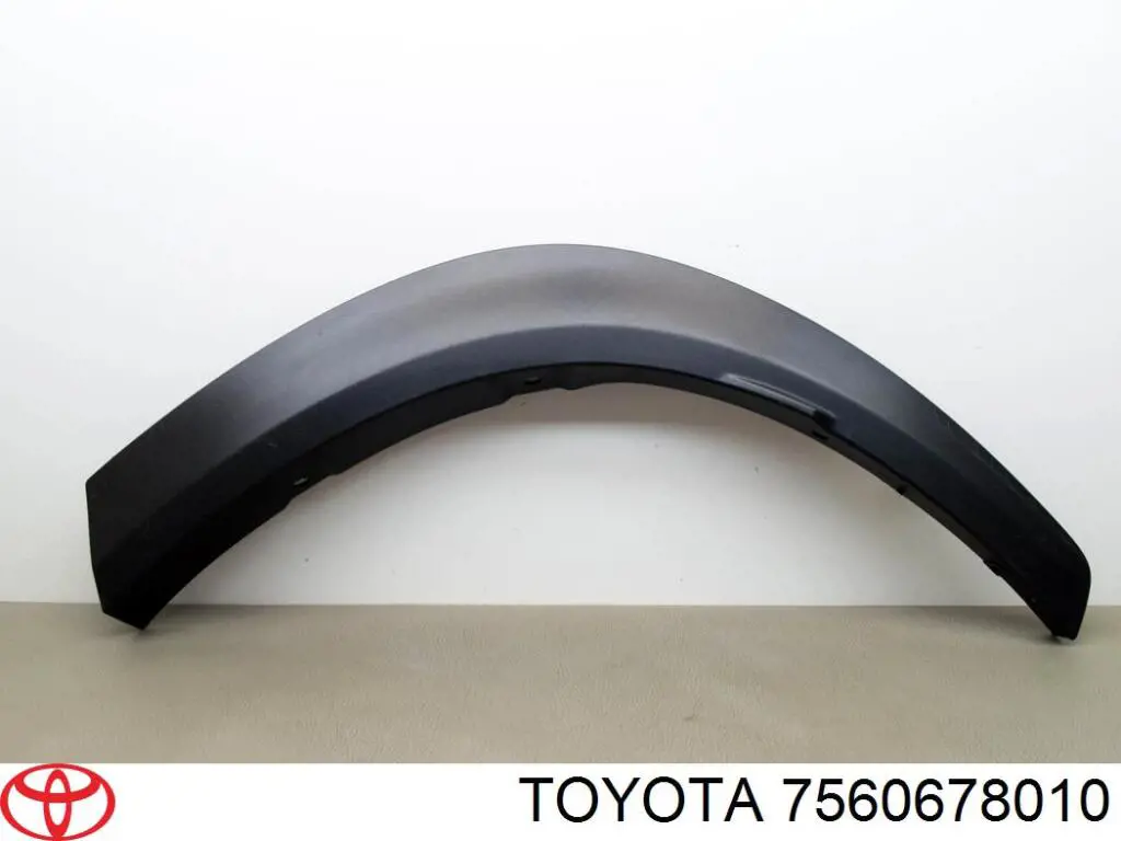 7560678010 Toyota Poszerzenie (nakładka) reperaturki tylnego błotnika lewy
