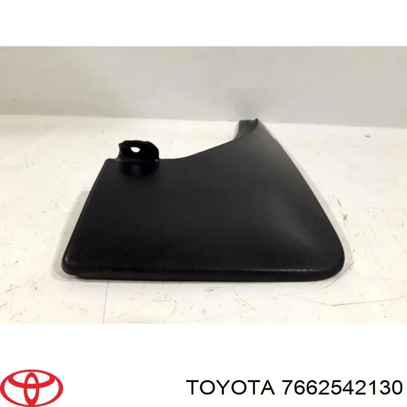 Do koszyka 7662542130 Toyota Chlapacz tylny prawy