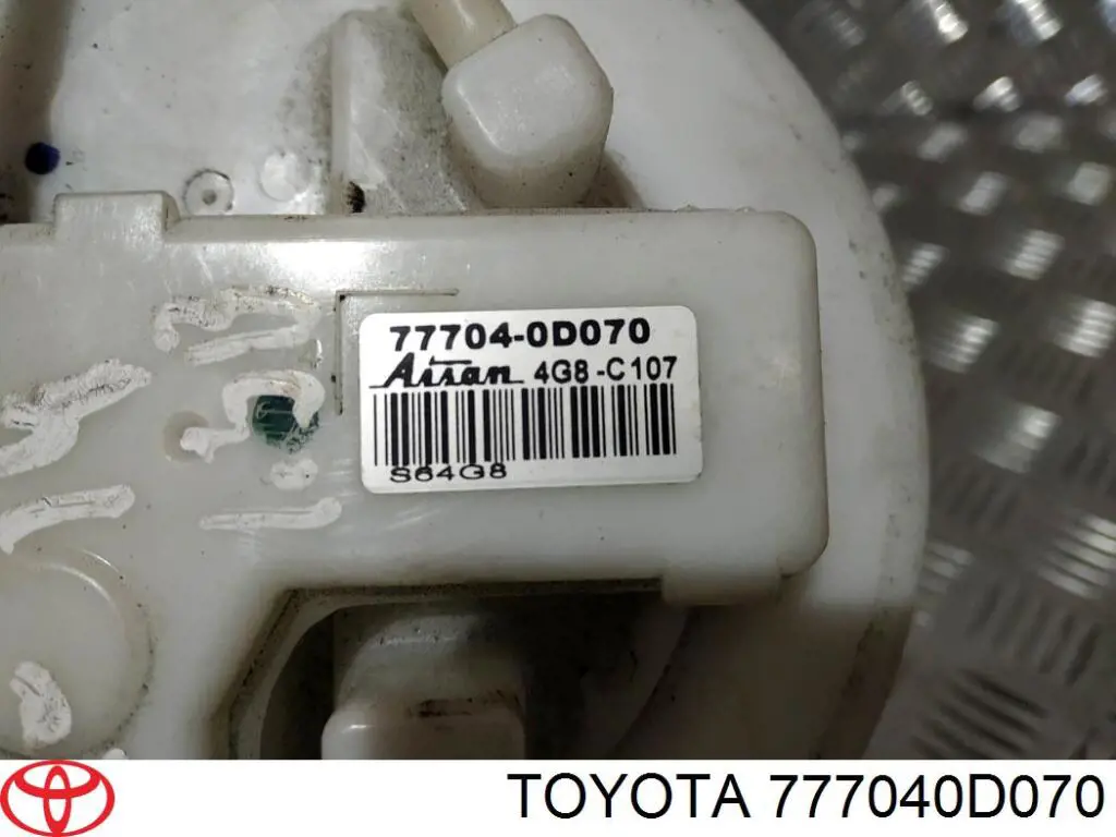 Moduł pompy paliwowej z czujnikiem poziomu paliwa Toyota 777040D070 cena, od 86,83 USD