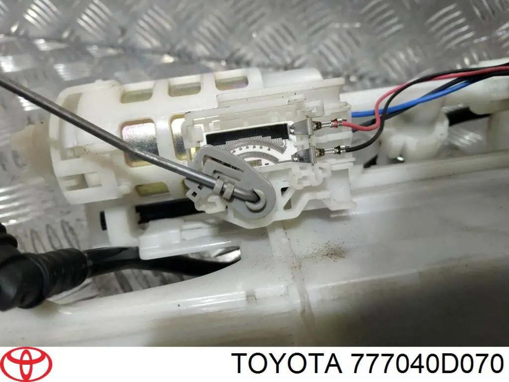 Do koszyka 777040D070 Toyota Moduł pompy paliwowej z czujnikiem poziomu paliwa