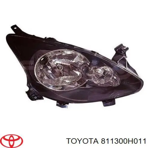 Reflektor prawy Toyota 811300H011 cena, od 143,02 USD
