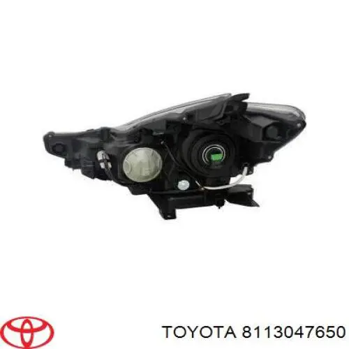 Reflektor prawy Toyota 8113047650 cena, od 256,17 USD