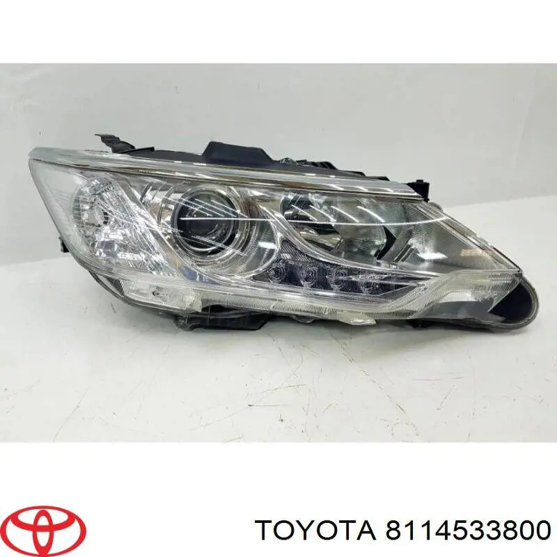8114533800 Toyota Reflektor prawy