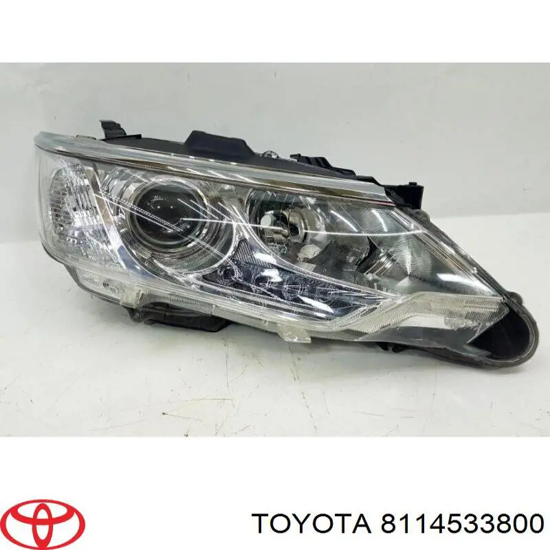 Reflektor prawy Toyota 8114533800 cena, od 339,12 USD
