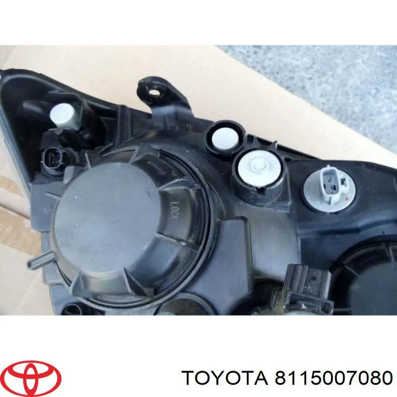 8115007080 Toyota Reflektor lewy