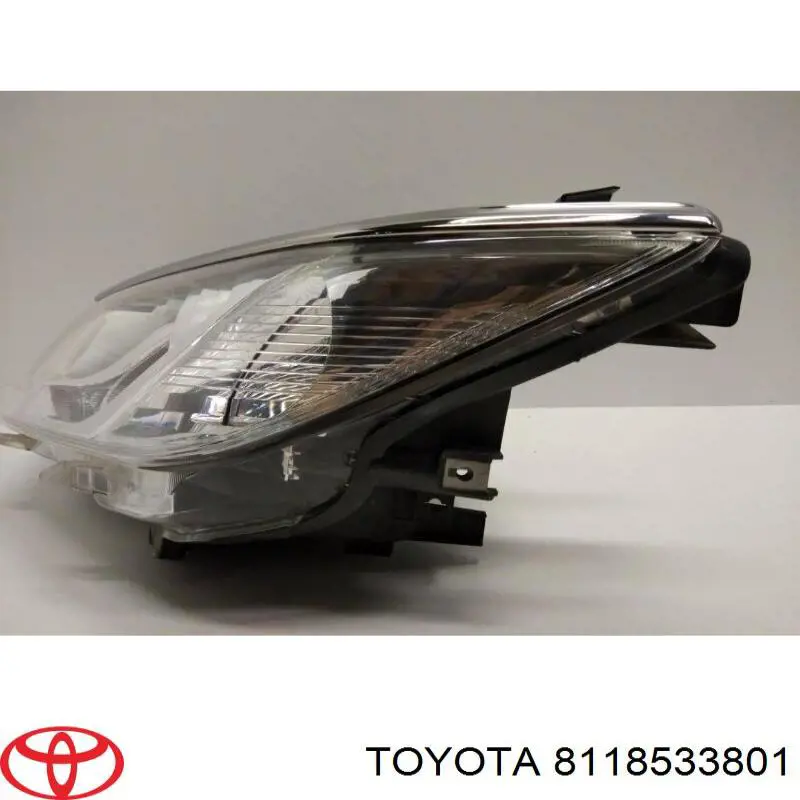 8118533801 Toyota Reflektor lewy
