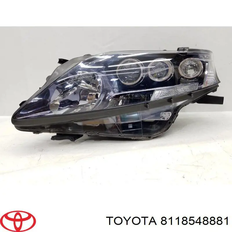 Reflektor lewy 8118548881 Toyota