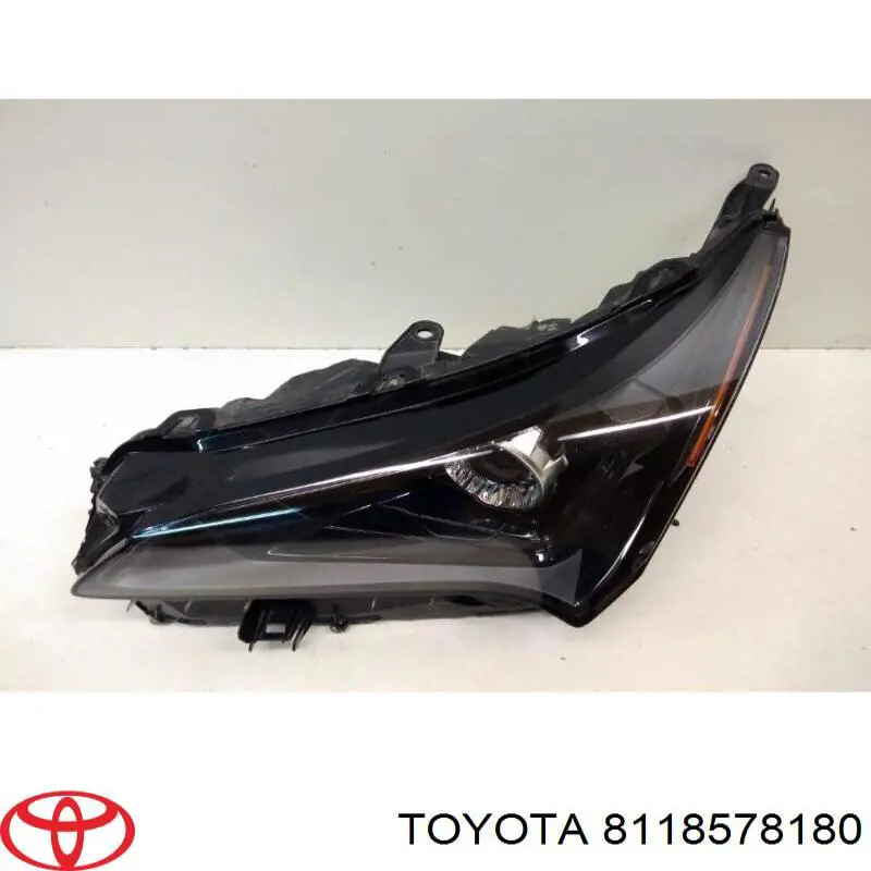 Reflektor lewy Toyota 8118578180 cena, od 182,62 USD