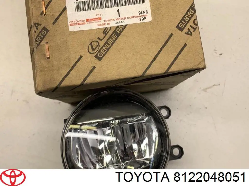 Lampa przeciwmgielna lewa Toyota 8122048051 cena, od 107,26 USD