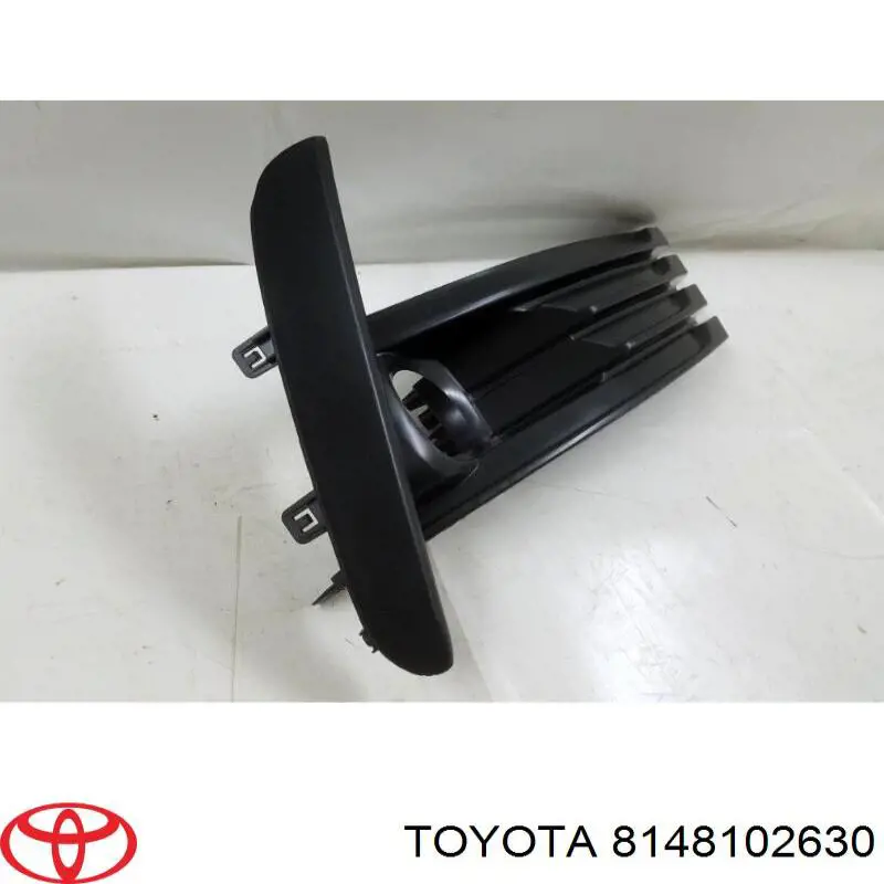 Do koszyka 8148102630 Toyota Zaślepka (kratka) lamp przeciwmgielnych zderzaka przedniego prawa