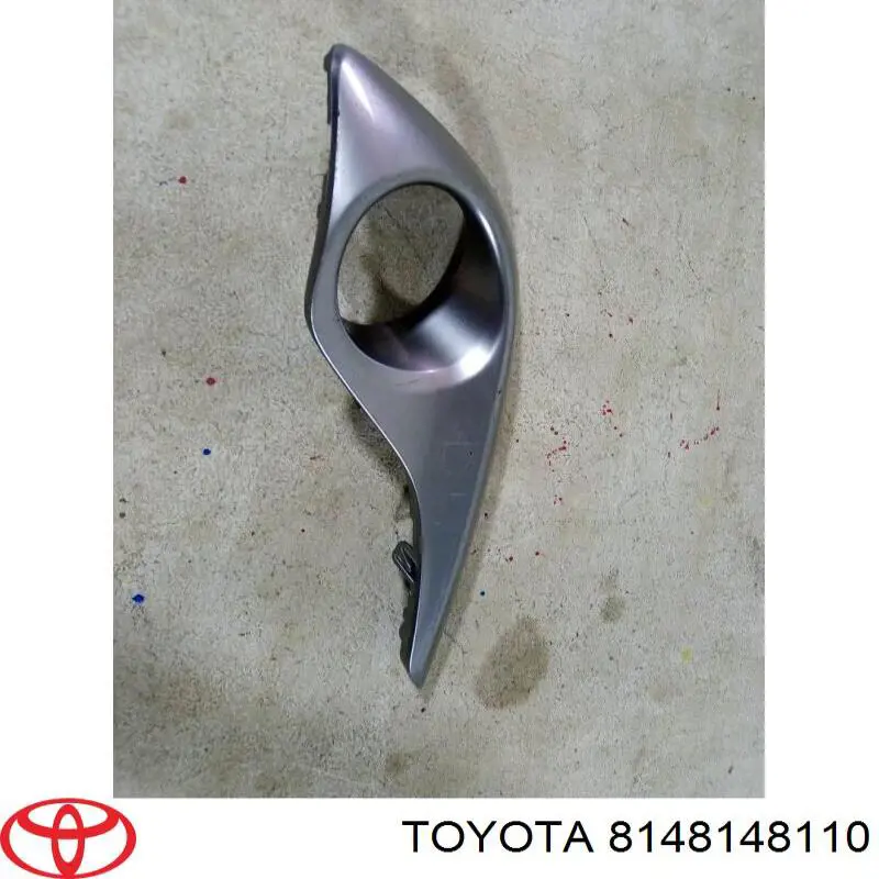 Obrzeże lampy przeciwmgielnej prawej Toyota 8148148110 cena, od 38,99 USD