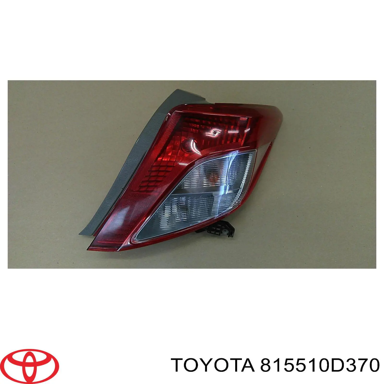815510D370 Toyota Lampa zespolona tylna prawa