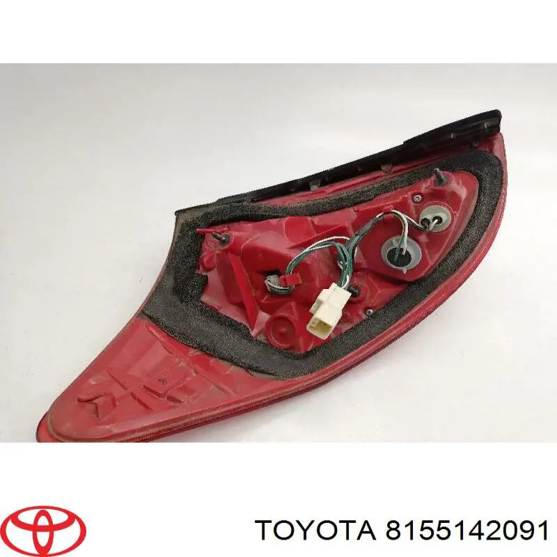Lampa zespolona tylna prawa Toyota 8155142091 cena, od 139,61 USD