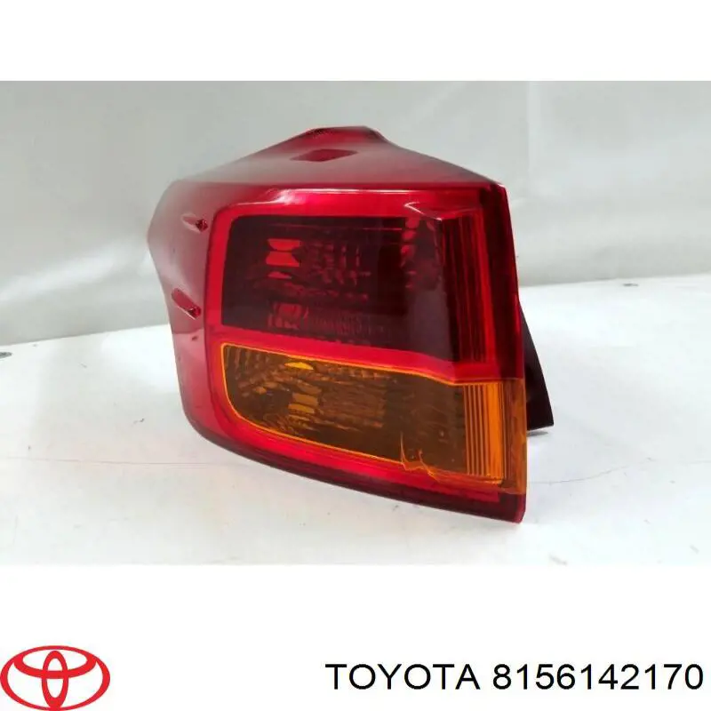 Lampa zespolona tylna lewa zewnętrzna Toyota 8156142170 cena, od 88,20 USD