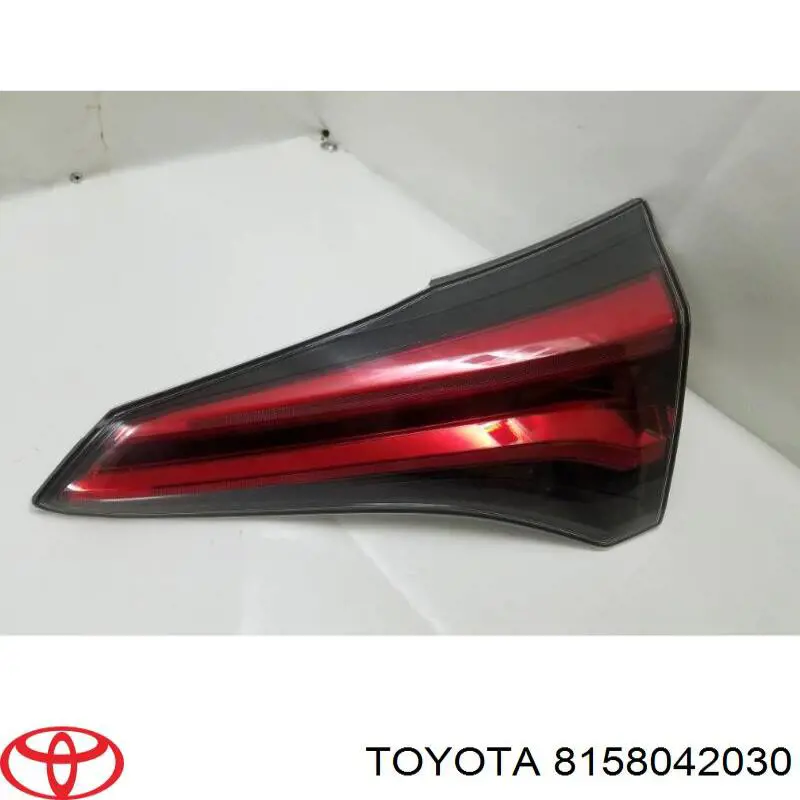 Do koszyka 8158042030 Toyota Lampa zespolona tylna prawa wewnętrzna