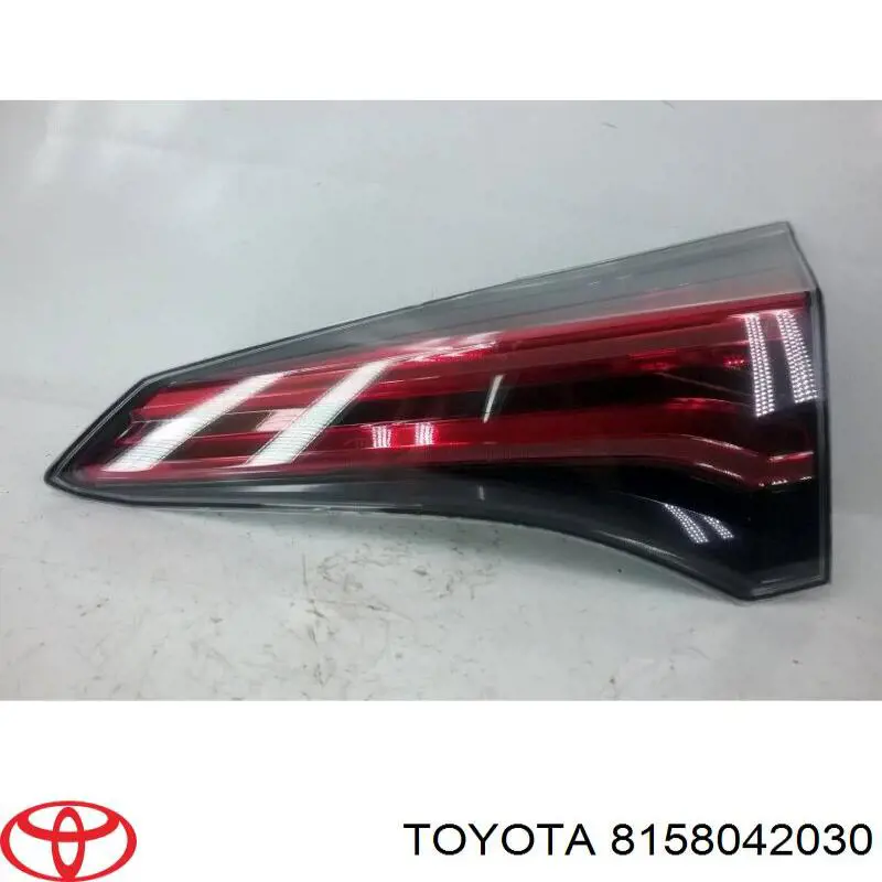 Lampa zespolona tylna prawa wewnętrzna Toyota 8158042030